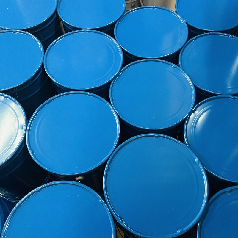 Fusione in resina epossidica trasparente e flessibile a due parti con farina di silice e agente di cura