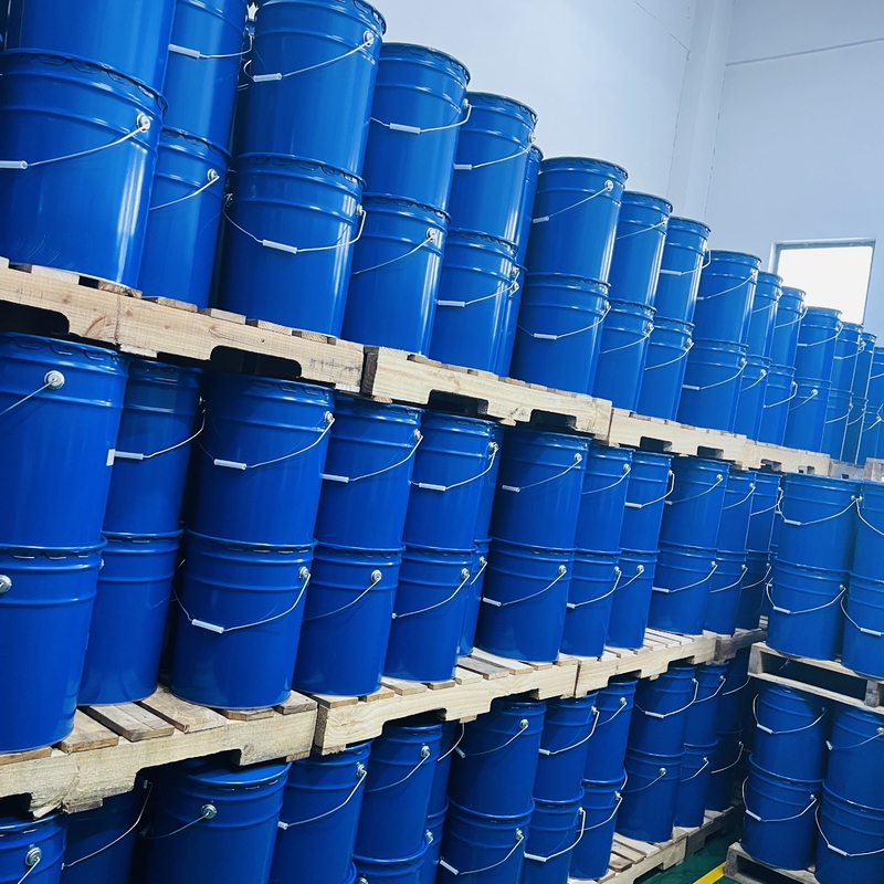 Resina epossidica per iniezione liquida trasparente a debole giallo per la durata di conservazione e la fusione