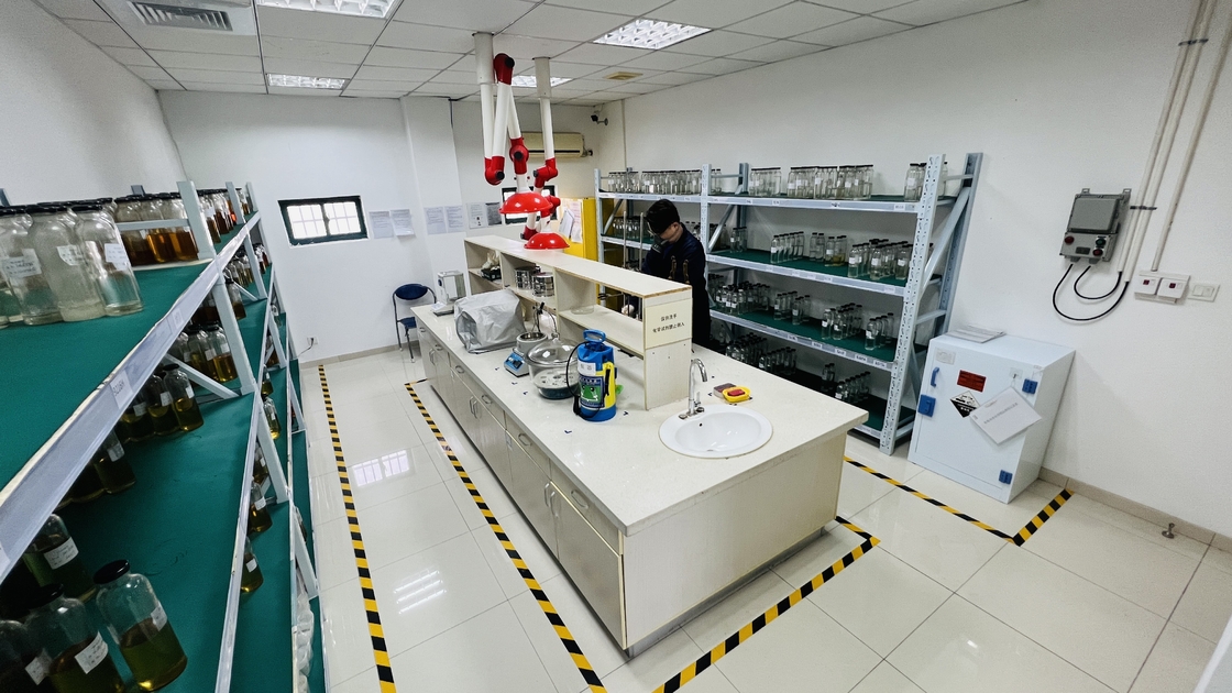 Resina epossidica per isolamento elettrico esterno per trasformatori di isolamento a media e alta tensione