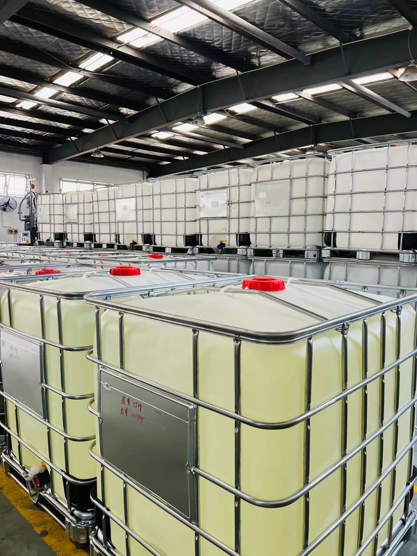 Resistenza dielettrica 20-30 kV / mm e restringimento di curaggio 0,8-1,0% Epoxido elettrico