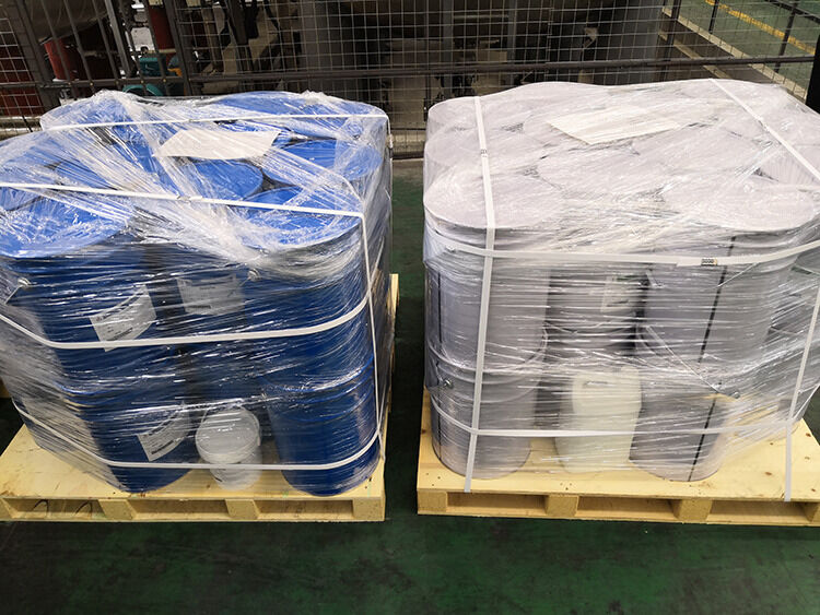 Alta conduttività termica 0,8-0,9W/mk Resina epossidica elettrica con resistenza alla trazione 65-85N/mm2 e resistenza alla flessione 100-140N/mm2